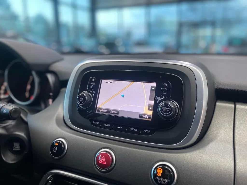Fiat 500X 1.4L 4x4 Cross Plus Automatik XENON NAVI 06/2016-photo-18