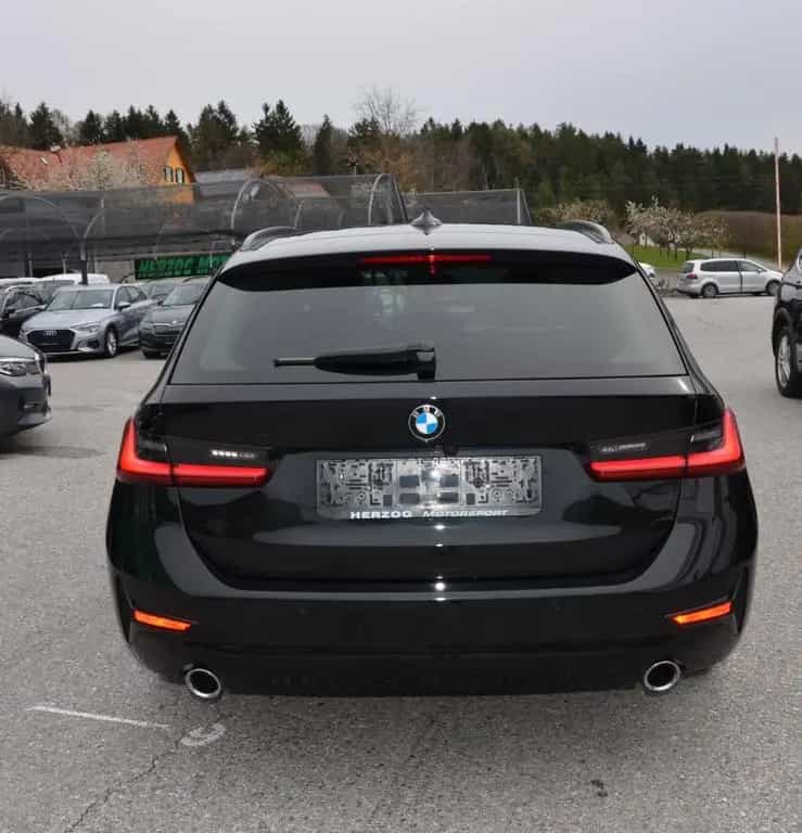 BMW 320 d xDrive Touring 48 V Aut. LED EXP:21.200.- 10/2021-photo-17