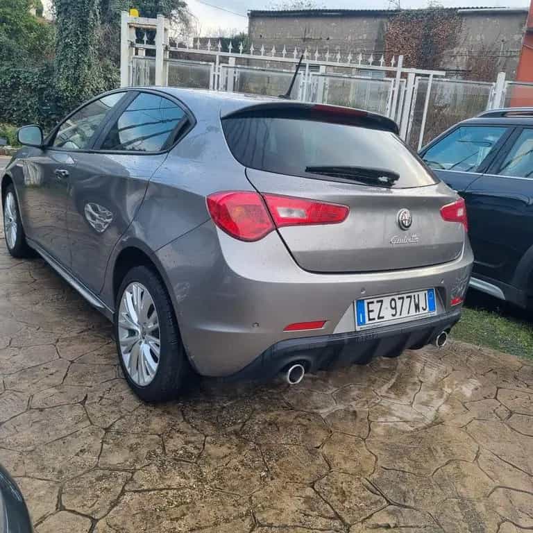 Alfa Romeo Giulietta 2.0 JTDm-2 175 CV TCT Exclu 07/2015-photo-5