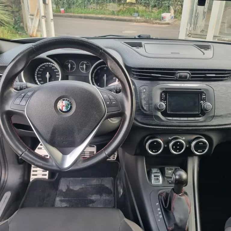 Alfa Romeo Giulietta 2.0 JTDm-2 175 CV TCT Exclu 07/2015-photo-7