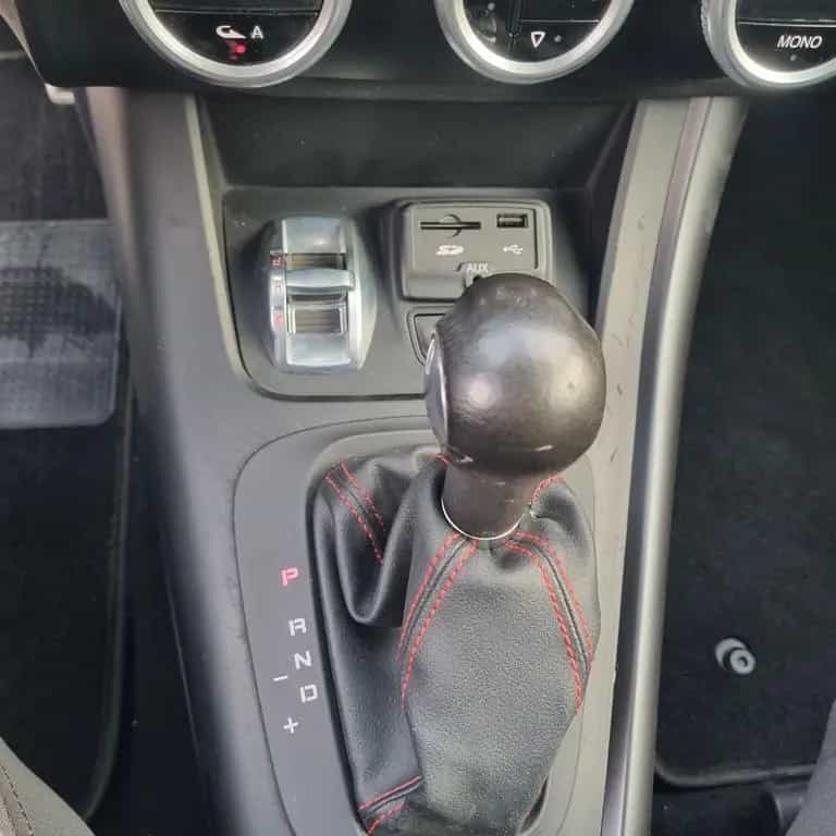 Alfa Romeo Giulietta 2.0 JTDm-2 175 CV TCT Exclu 07/2015-photo-8