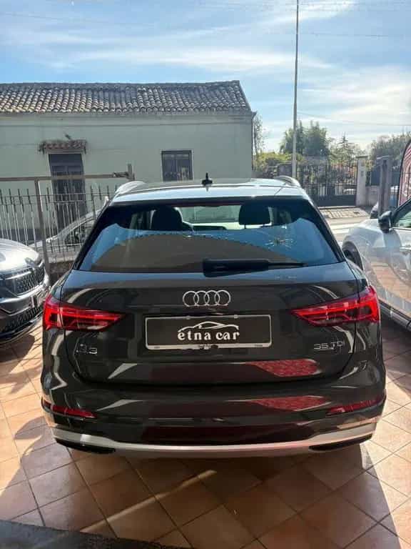 Audi Q3 35 TDI S tronic Business 07/2019-photo-10