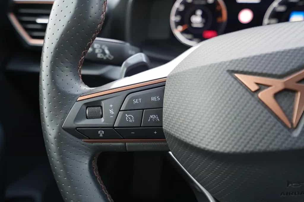 Cupra Formentor 1.5*2.Hand*360°*ACC*Virtual Cockpit* 05/2022-photo-12