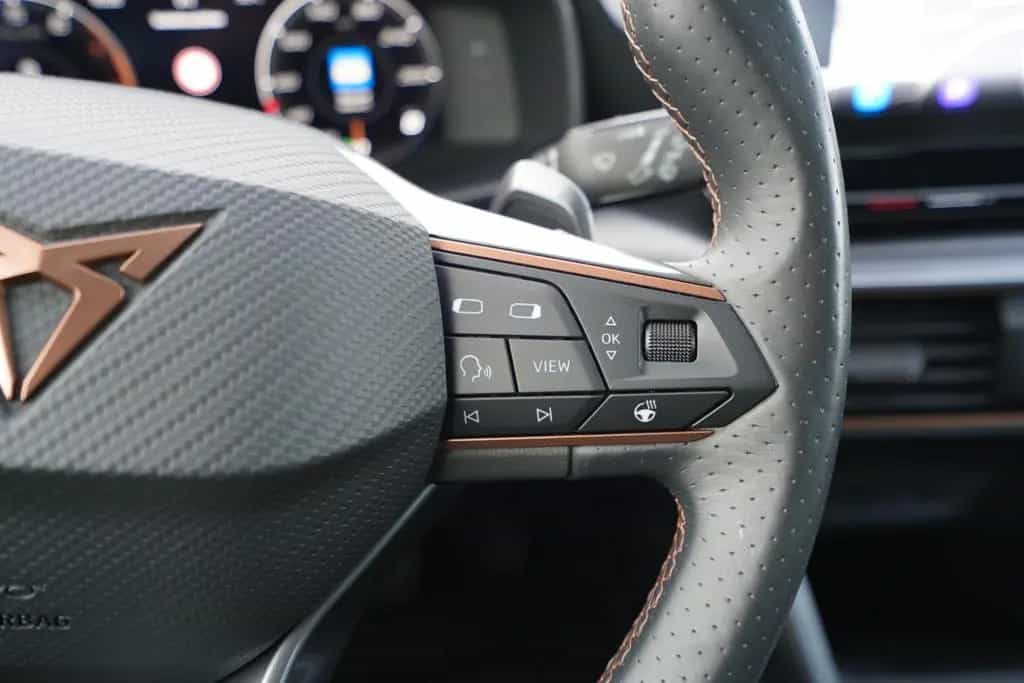 Cupra Formentor 1.5*2.Hand*360°*ACC*Virtual Cockpit* 05/2022-photo-13