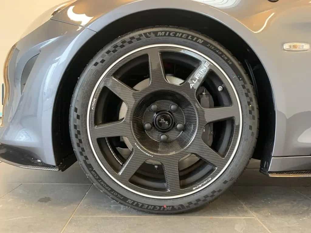 Alpine A110 R 70 KAMERA+BREMBO+KLIMA+SABELT+CARBON+LED null-photo-13