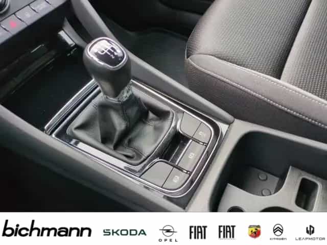 Skoda Karoq Tour W'less Apps SHZvh AHK PDCvh RFK 11/2022-photo-26