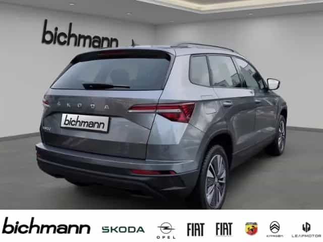Skoda Karoq Tour W'less Apps SHZvh AHK PDCvh RFK 11/2022-photo-5