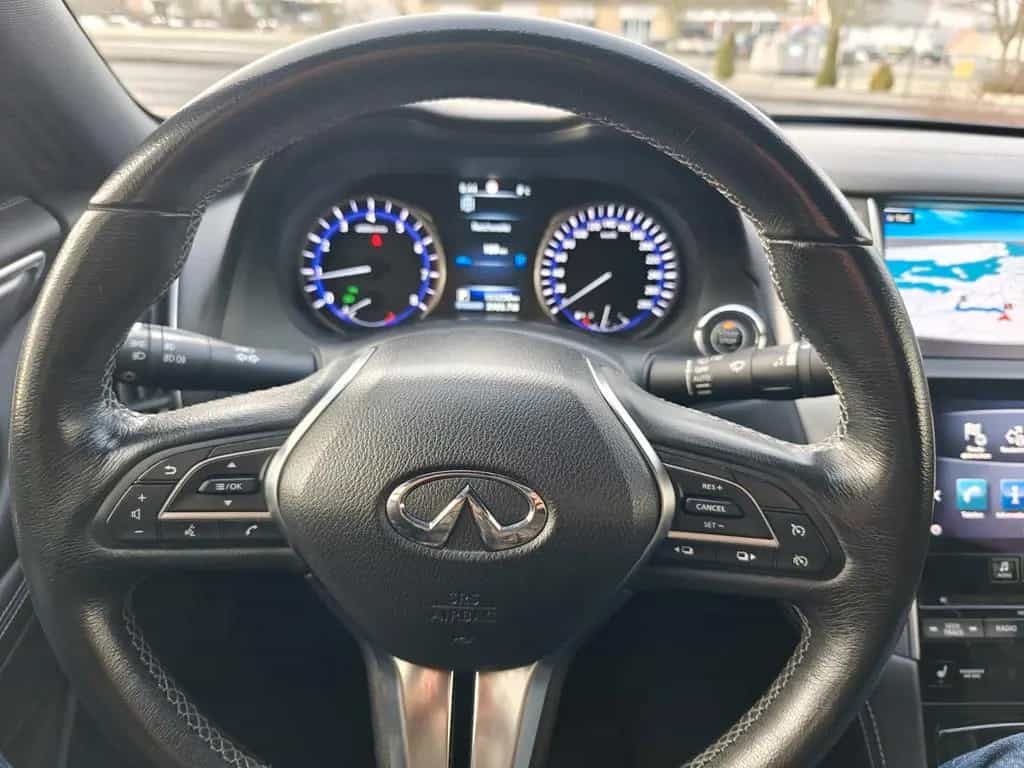 Infiniti Q60 2.0t AT Premium 01/2018-photo-15
