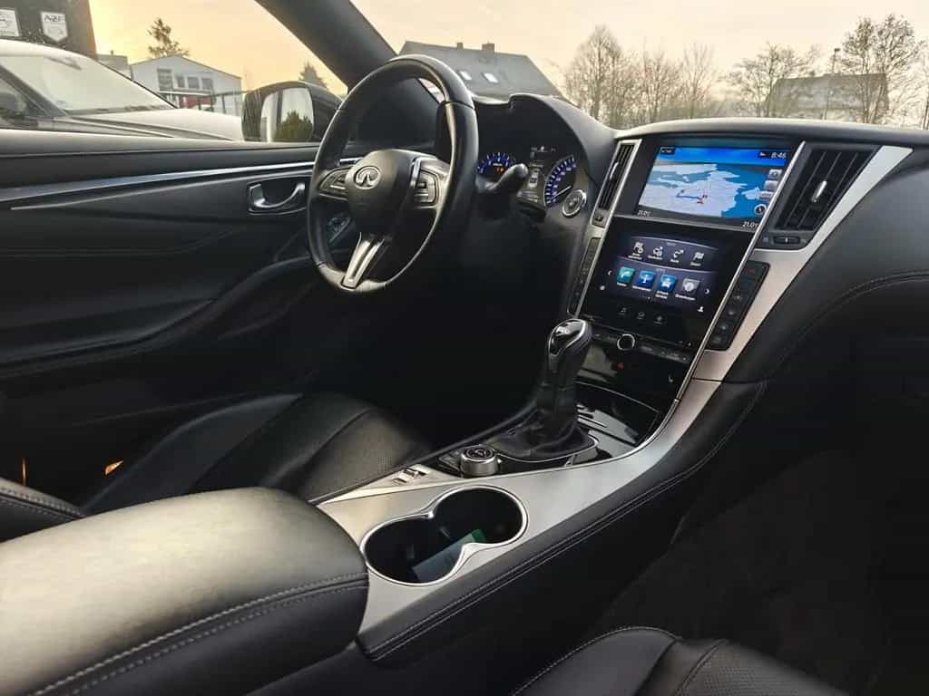 Infiniti Q60 2.0t AT Premium 01/2018-photo-21
