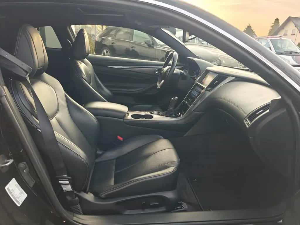 Infiniti Q60 2.0t AT Premium 01/2018-photo-23