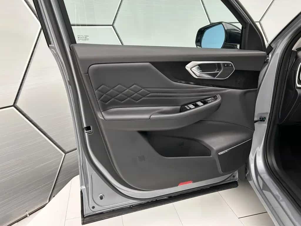 BAIC Beijing X75 1.5 Turbo Panorama ACC 360° Kamera null-photo-22