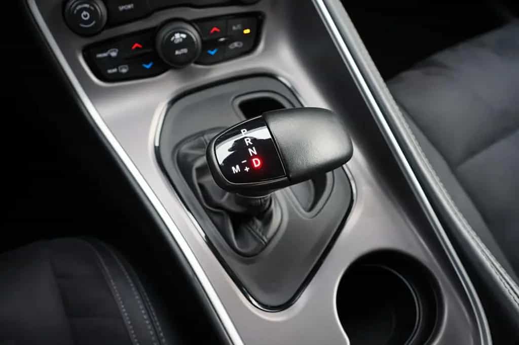 Dodge Challenger 3.6 SXT/CarPlay/KAMERA/R20 10/2022-photo-18