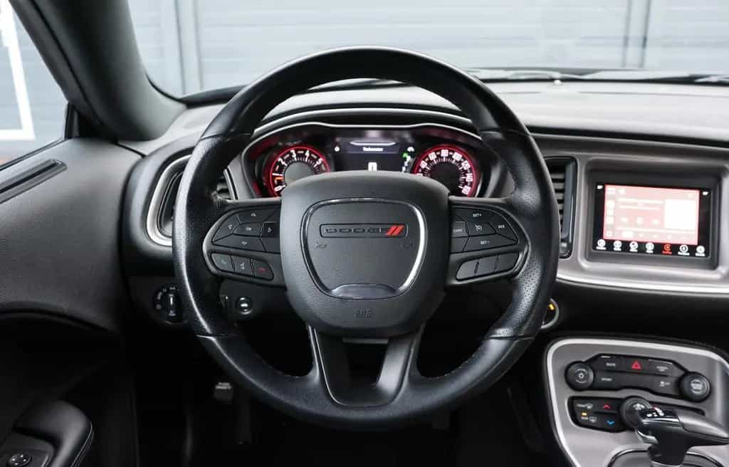 Dodge Challenger 3.6 SXT/CarPlay/KAMERA/R20 10/2022-photo-24