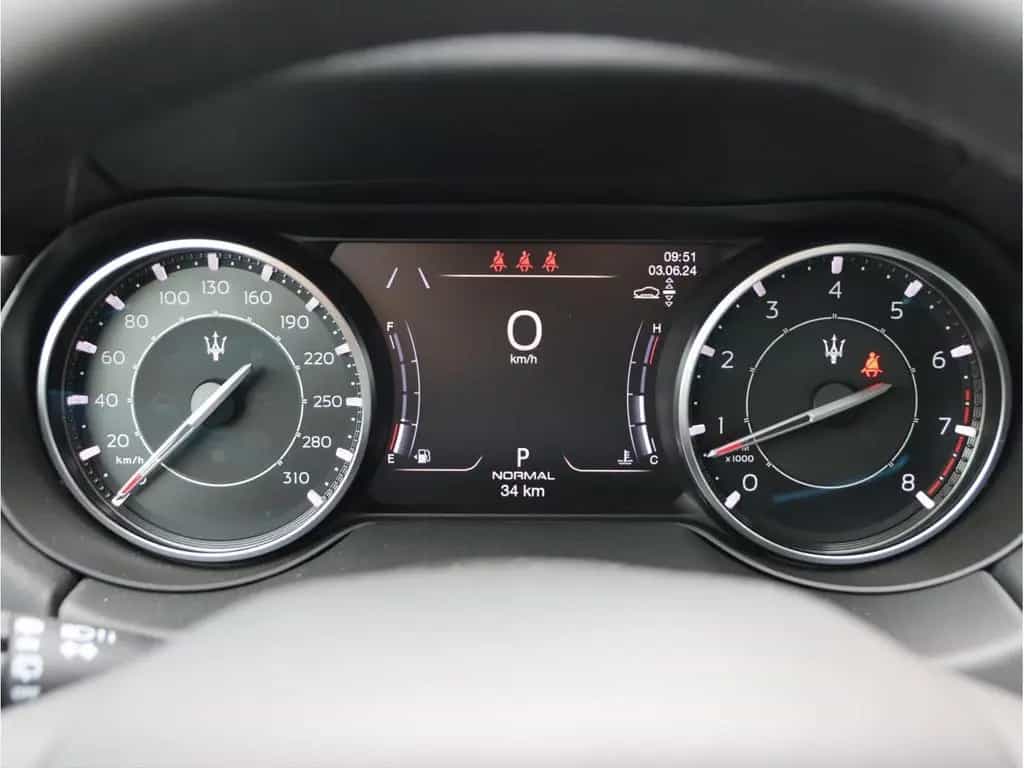 Maserati Levante Modena Ultima*Final Edition* 07/2025-photo-11