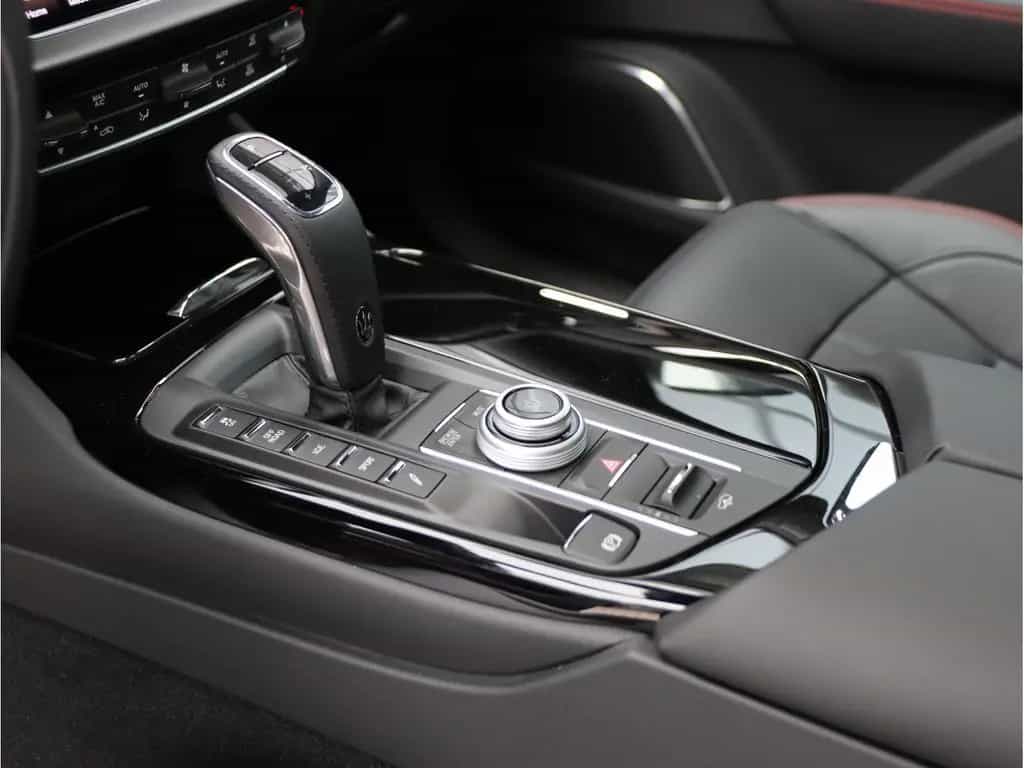 Maserati Levante Modena Ultima*Final Edition* 07/2025-photo-16