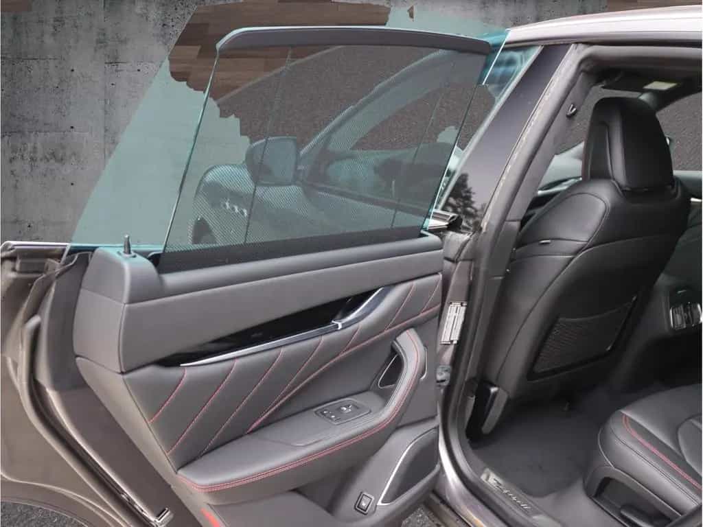 Maserati Levante Modena Ultima*Final Edition* 07/2025-photo-18