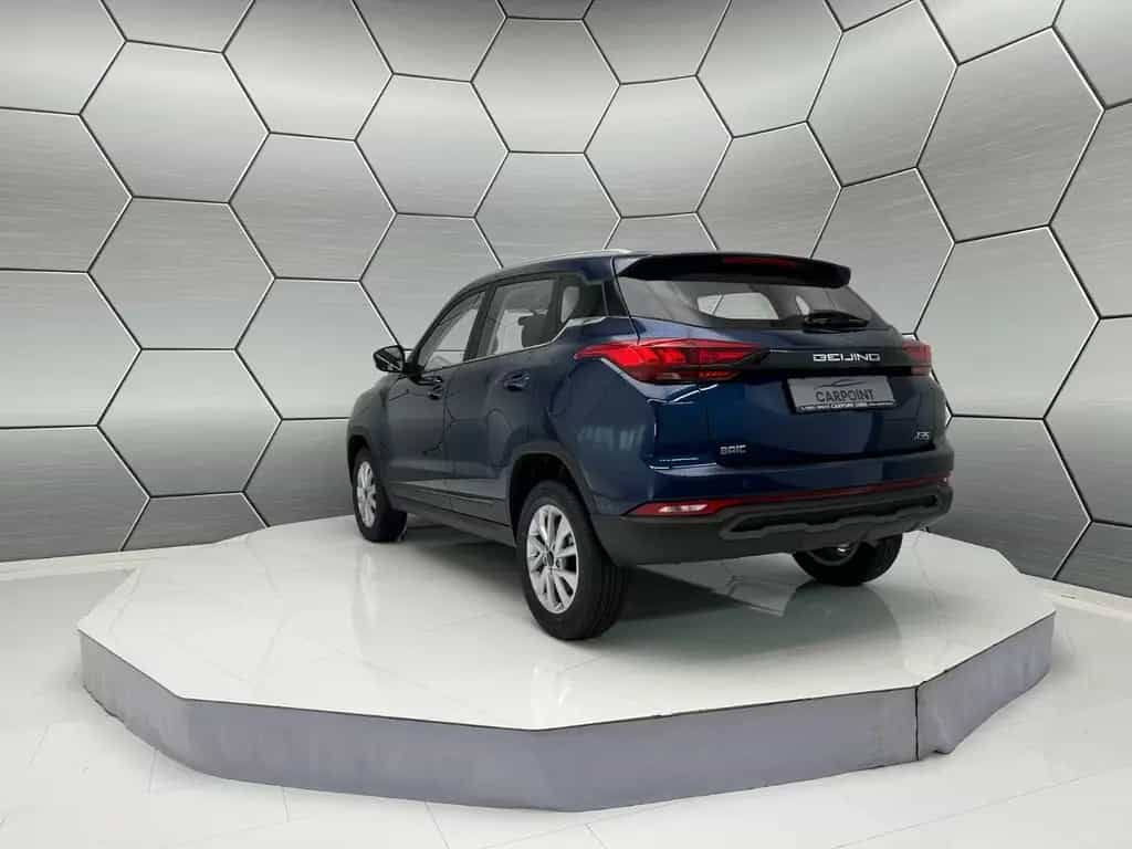 BAIC Beijing X35 1.5T PDC LED Klima Navigationssystem null-photo-3