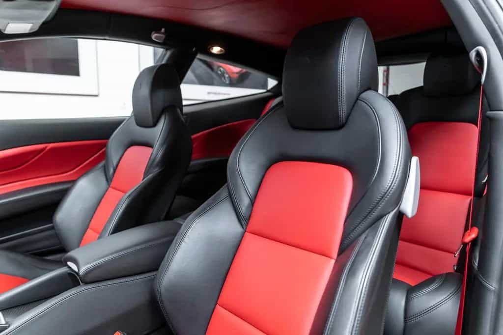 Ferrari FF 6,3 V12 4x4 05/2015-photo-10