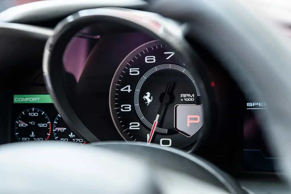 Ferrari FF 6,3 V12 4x4 05/2015-photo-17
