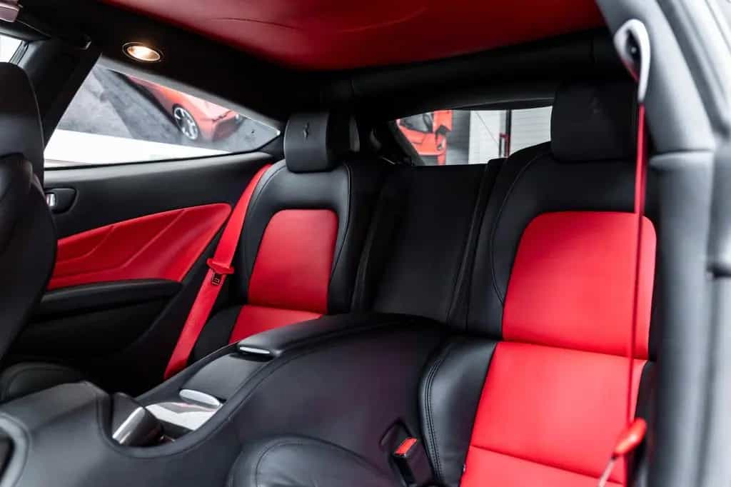 Ferrari FF 6,3 V12 4x4 05/2015-photo-21
