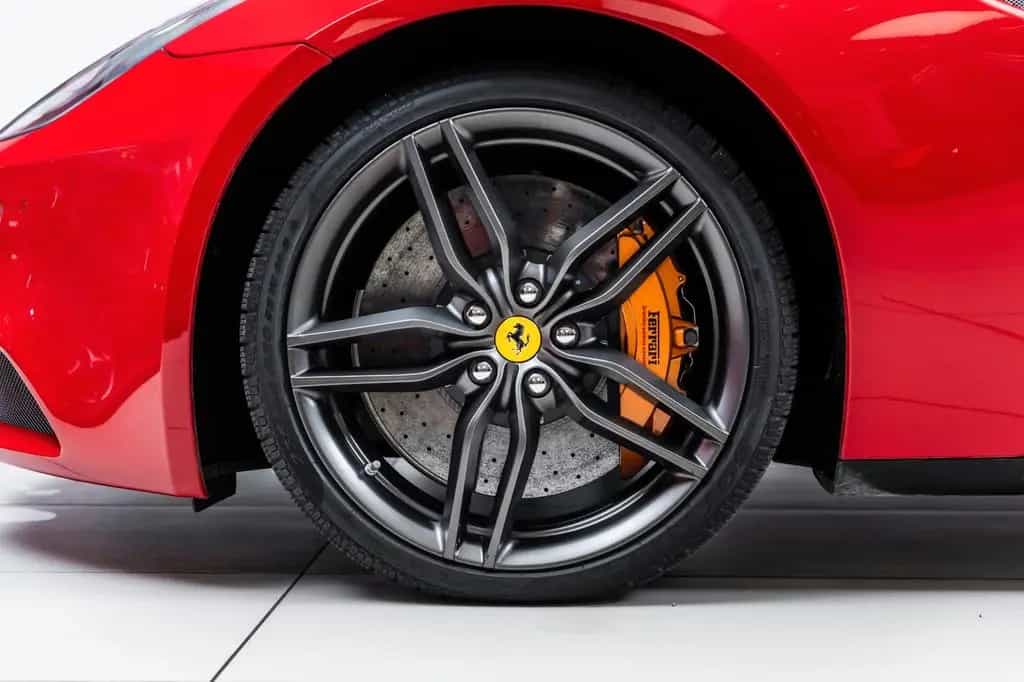 Ferrari FF 6,3 V12 4x4 05/2015-photo-26