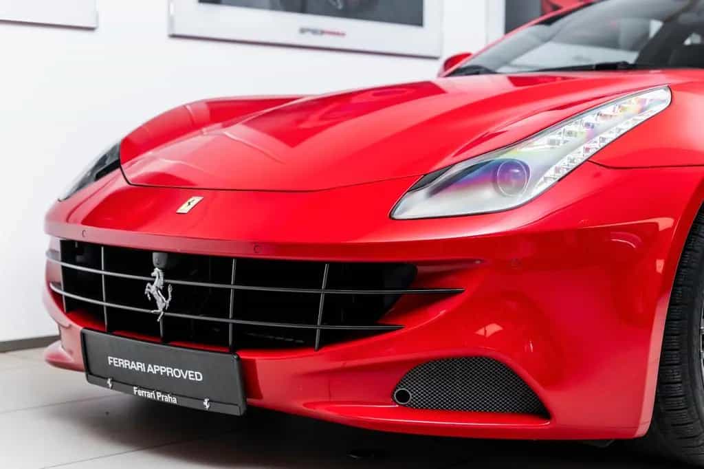 Ferrari FF 6,3 V12 4x4 05/2015-photo-33