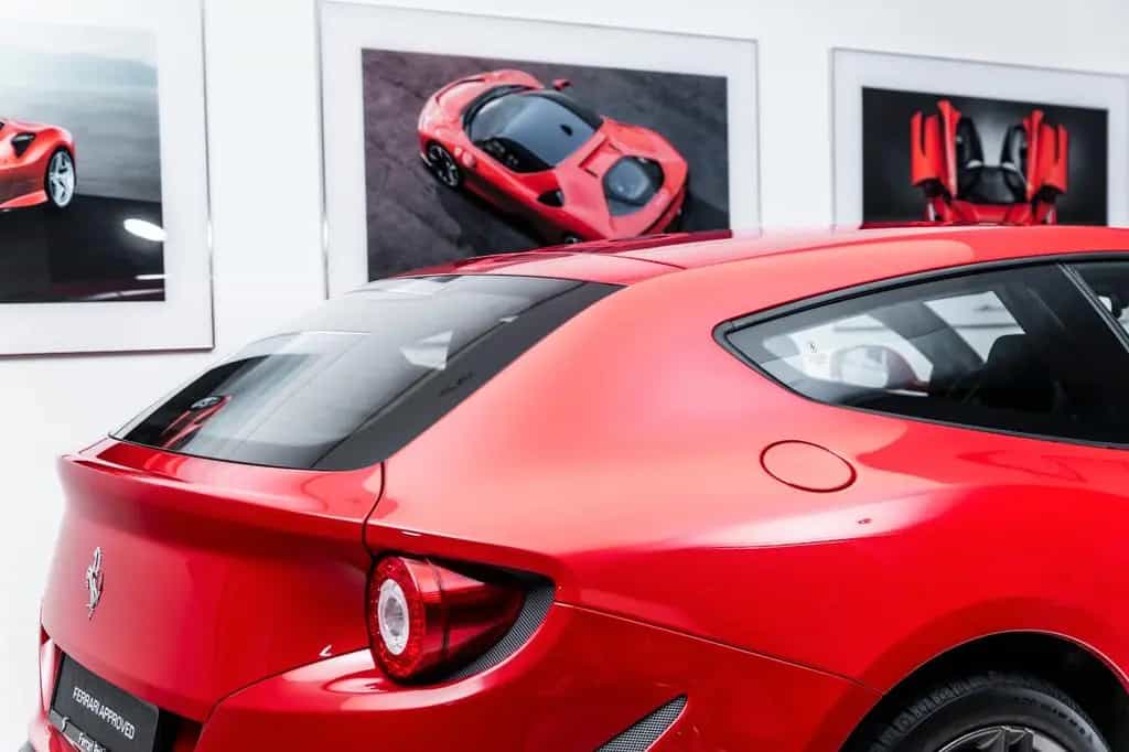 Ferrari FF 6,3 V12 4x4 05/2015-photo-40