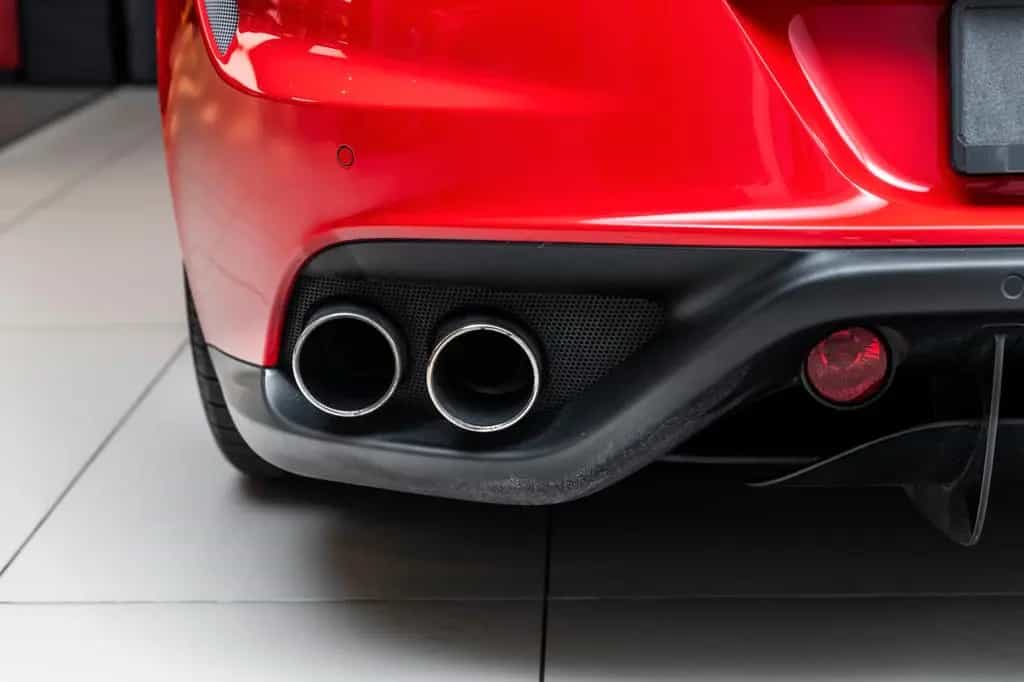 Ferrari FF 6,3 V12 4x4 05/2015-photo-43