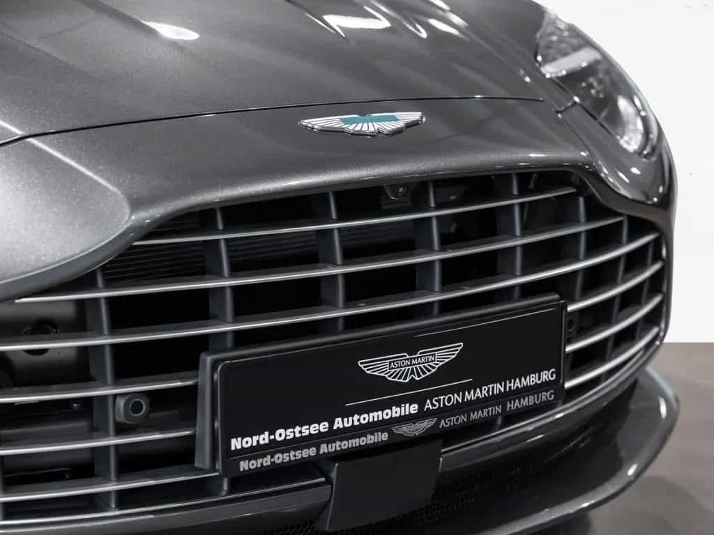 Aston Martin DB12 Coupe Aston Martin Hamburg 10/2025-photo-12