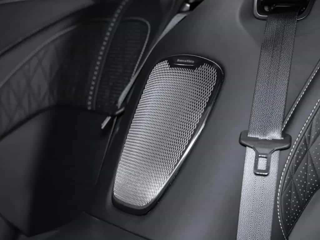 Aston Martin DB12 Coupe Aston Martin Hamburg 10/2025-photo-15