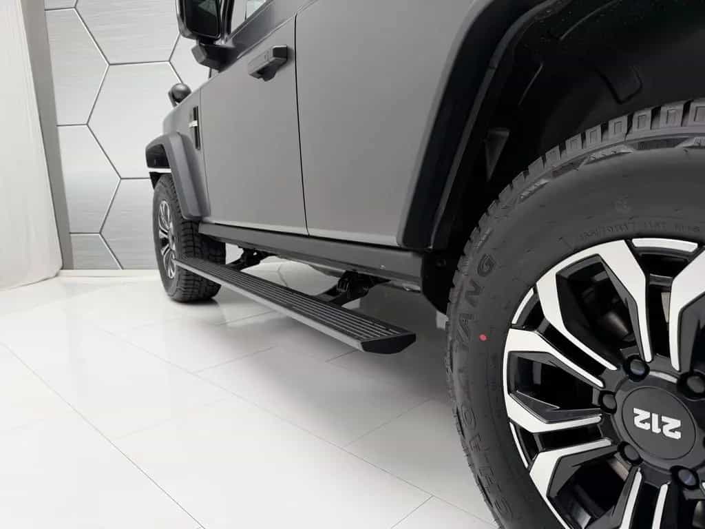 BAW 212 Offroader LED Seilwinde Leder 2.0 Automatik null-photo-40