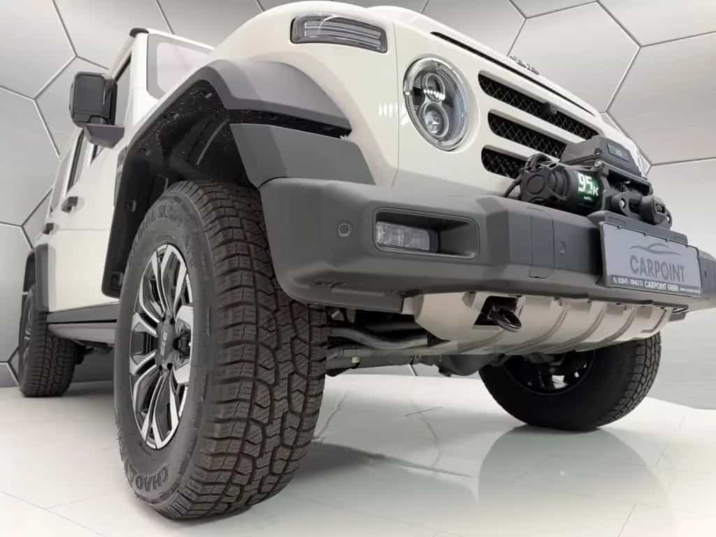 BAW 212 Offroader LED Seilwinde Leder 2.0 Automatik null-photo-31