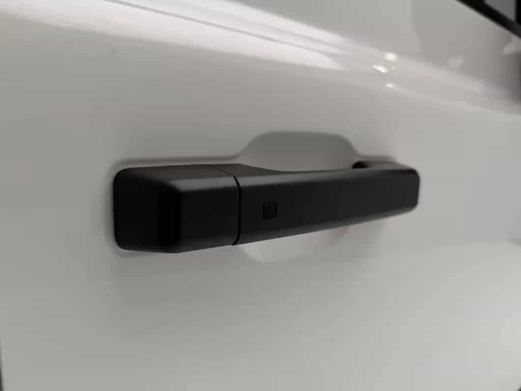 BAW 212 Offroader LED Seilwinde Leder 2.0 Automatik null-photo-33