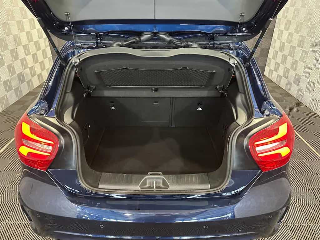 Mercedes-Benz A-Class 250 4M. Sport*AMG*LED-PANO-ACC-MEMO-R.KAM-SHZ 05/2017-photo-4