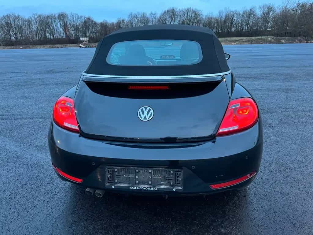 Volkswagen Beetle 2.0 TDI 150PS Cabriolet R-LINE 83042 06/2016-photo-4