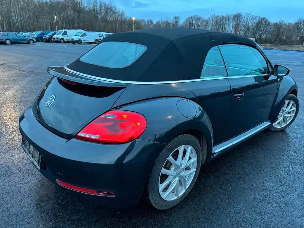 Volkswagen Beetle 2.0 TDI 150PS Cabriolet R-LINE 83042 06/2016-photo-7