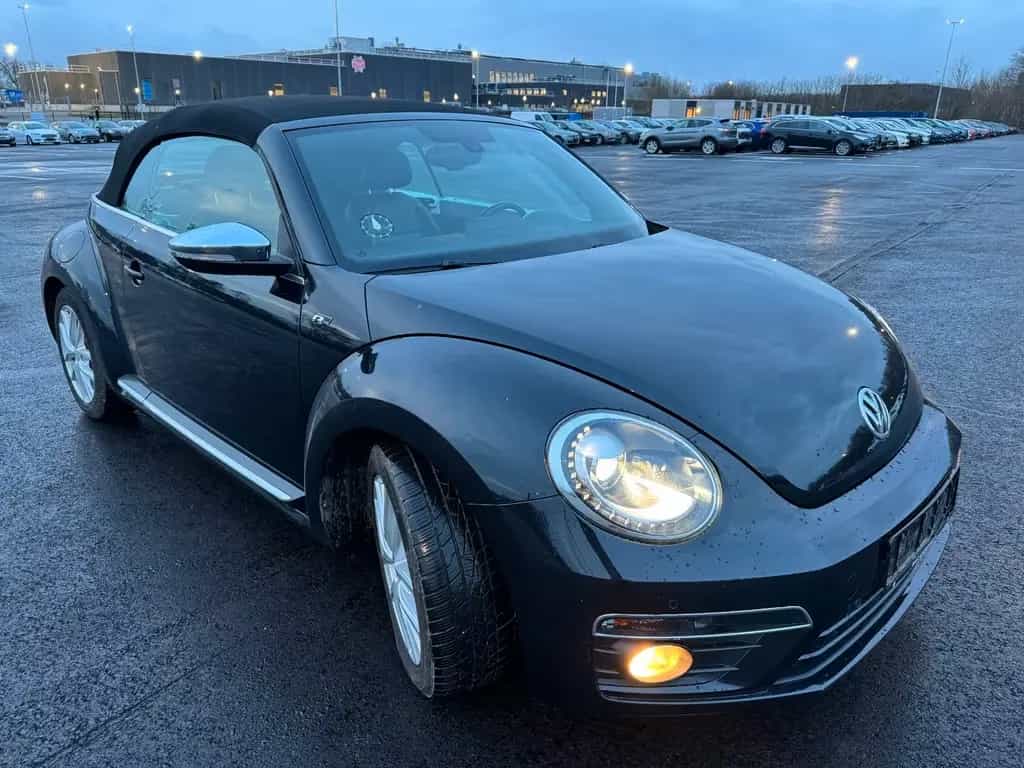 Volkswagen Beetle 2.0 TDI 150PS Cabriolet R-LINE 83042 06/2016-photo-9