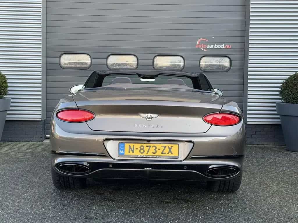 Bentley Continental GTC 6.0 W12 New Bentley Service | 36 08/2019-photo-5