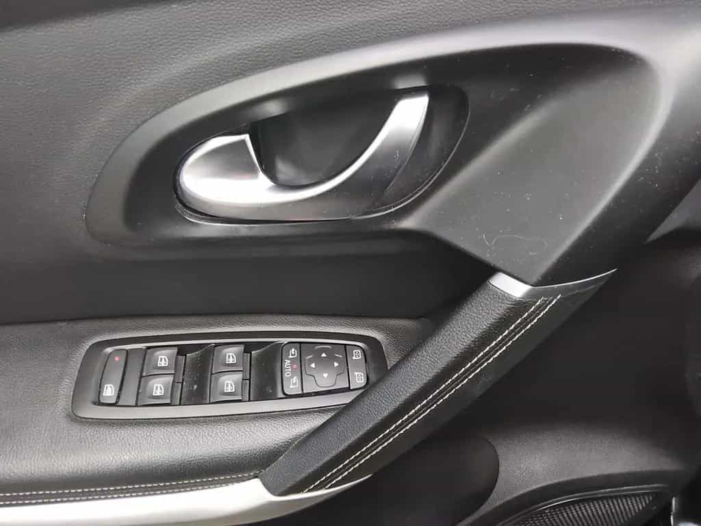 Renault Kadjar 1.3 TCe BOSE Edition T-Leder Navi LED RfK 07/2020-photo-9