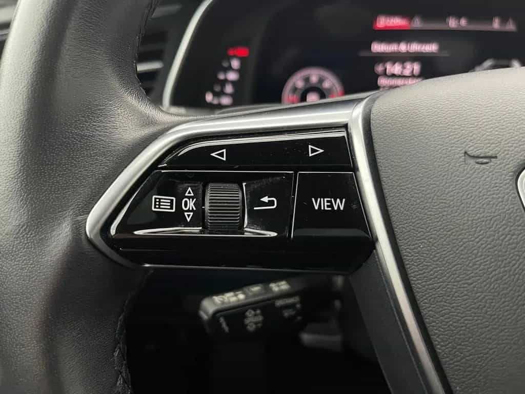 Audi A6 40 TDI Quattro *PANO*LED*ACC*KAM*PARK*MEM*HuD 09/2022-photo-17