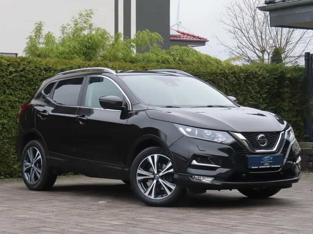 Nissan Qashqai N-Connecta *Aut./Panorama/360° Kamera* 12/2018-photo-6
