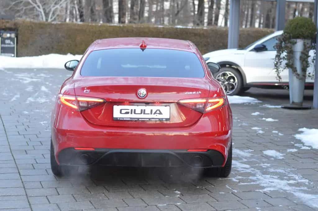 Alfa Romeo Giulia 2.0 Turbo Veloce Q4 280 PS 02/2024-photo-4