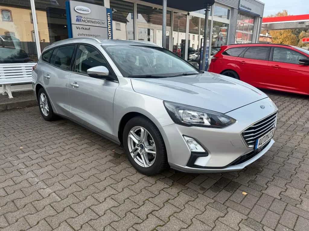 Ford Focus Turnier 1.0 92kW AUTOMATIK RFK Navi uvm 07/2022-photo-2