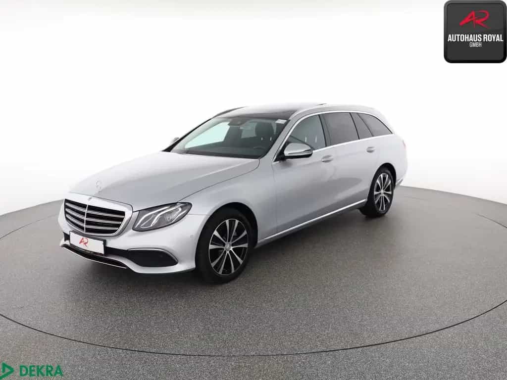Mercedes-Benz E 250 T EXCLUSIVE WIDE,PANO,KAMERA,AHK,CARPLAY 11/2017-photo-0