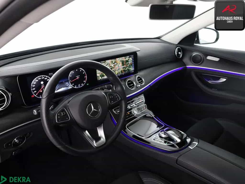 Mercedes-Benz E 250 T EXCLUSIVE WIDE,PANO,KAMERA,AHK,CARPLAY 11/2017-photo-8