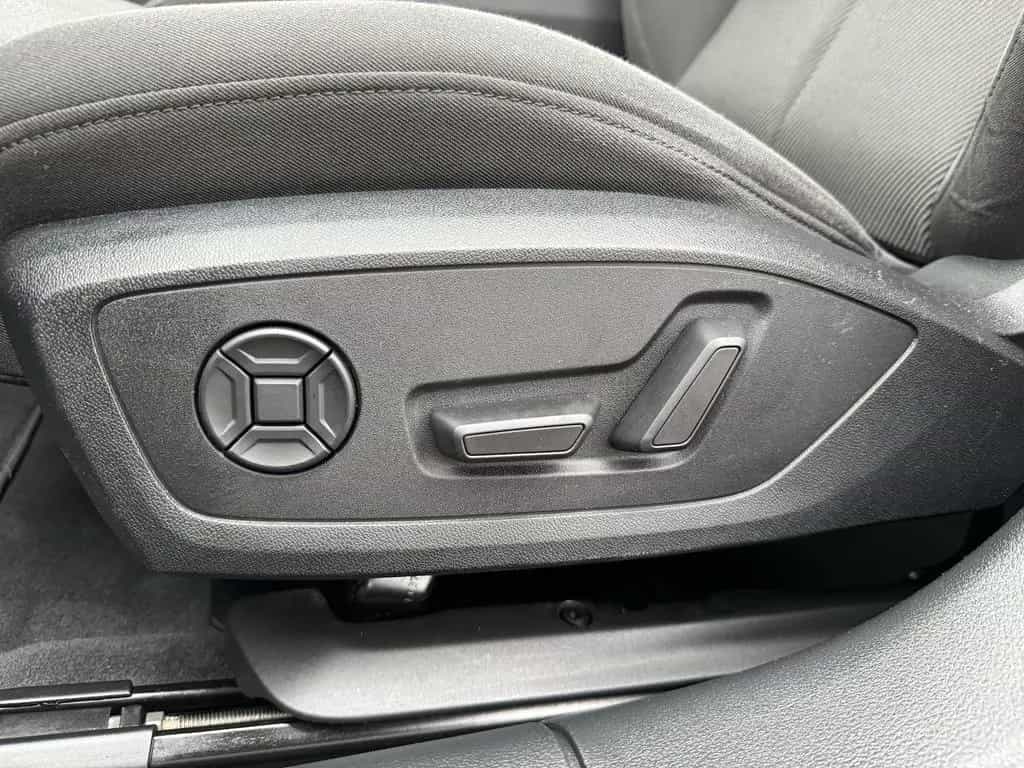 Audi A6 40 TDI sport AHK NAVI RFKA PANO MEMORY TWA 02/2019-photo-25