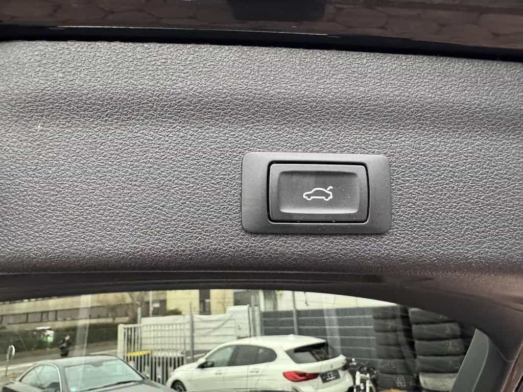 Audi A6 40 TDI sport AHK NAVI RFKA PANO MEMORY TWA 02/2019-photo-32