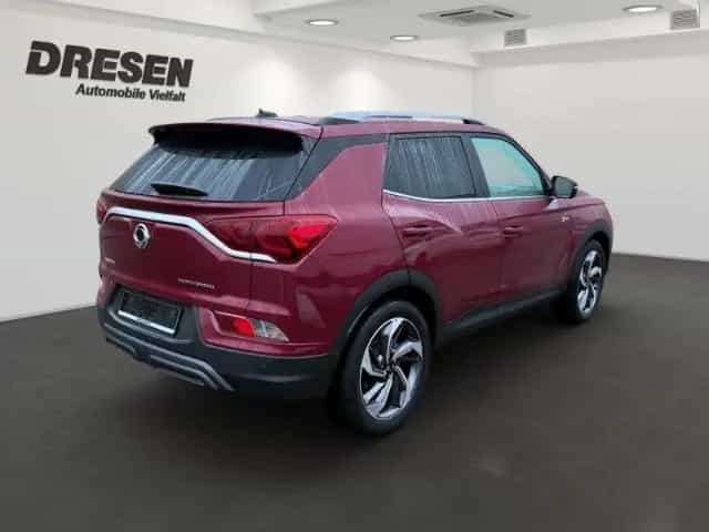 Ssangyong Korando 1.5 T-GDI Sapphire 4x2 Amber+SHZ+Verkehr 01/2020-photo-2