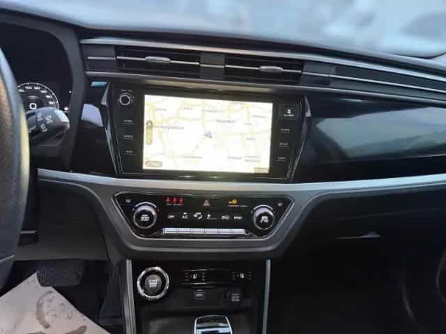Ssangyong Korando 1.5 T-GDI Sapphire 4x2 Amber+SHZ+Verkehr 01/2020-photo-8