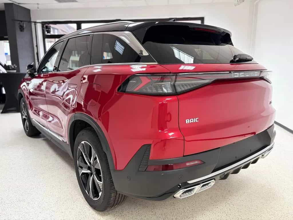 BAIC Beijing X75 1.5 Automatik 03/2026-photo-3